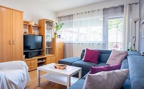 Apartment Arija